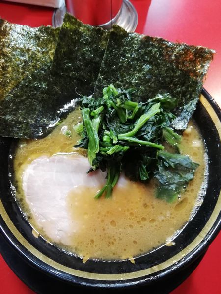 「ラーメン」@家系ラーメン とらきち家の写真