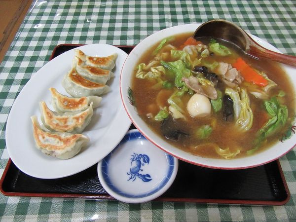 「広東麺（７５０円）＋餃子３１０円」@サッポロラーメンしらかば 阿見店の写真
