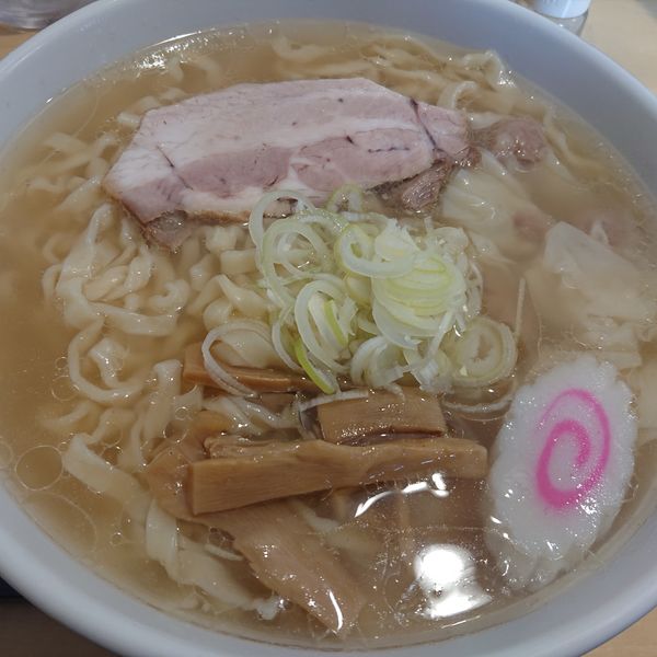 「塩ワンタンメン900円手打ち大盛100円カレーセット230円」@手打ちラーメン 清仁軒の写真