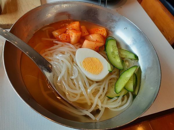 「もりおか冷麺」@焼肉じゅうじゅうカルビ たちばな台店の写真