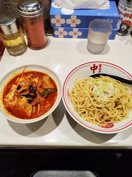 「冷やし味噌野菜　大盛」@蒙古タンメン 中本 東池袋店の写真