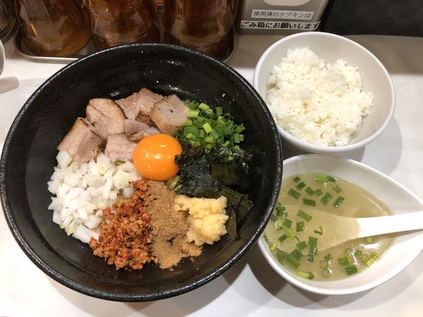 「【限定】扇の油そば (スープ･追い飯付き) ￥850」@麺屋 扇 SENの写真