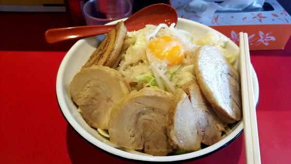 「肉増し塩まぜそば200g+炙りﾁｬｰｼｭｰ1枚」@麺処 MORI MORIの写真