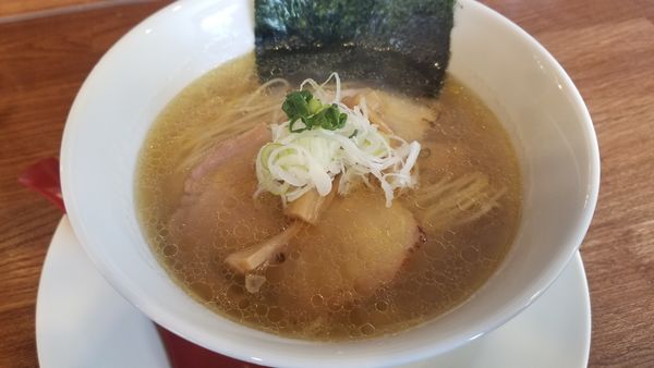 「中華そば　塩」@中華蕎麦 日暈の写真