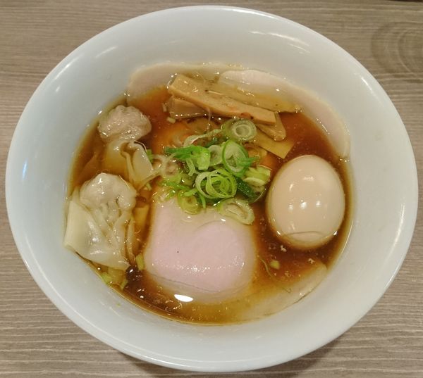 「特製醤油そば」@中華そば 和渦 TOKYOの写真