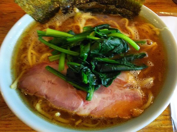 「家系ラーメン泉家」@麺屋 庄太 六浦本店の写真