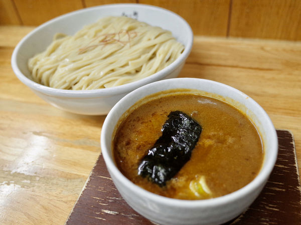「秘密つけ麺（カレーコール）…930円」@麺屋 白神の写真