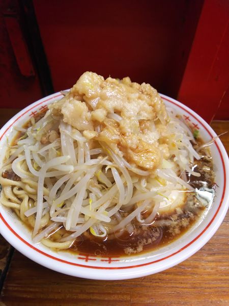 「小ラーメン 豚、煮卵、ヤサイ、アブラ」@ザ・ラーメンスモールアックスの写真