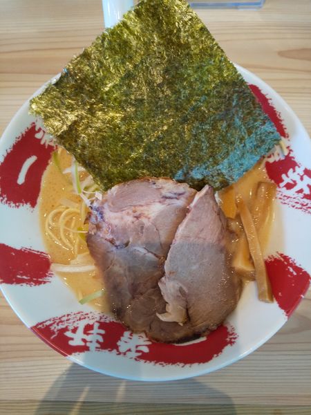 「濃厚味噌豚骨ラーメン」@一番軒+世界の山ちゃん 小牧店の写真