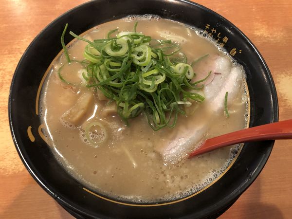 「特製ラーメン　￥６２０」@うま屋ラーメン 星崎店の写真