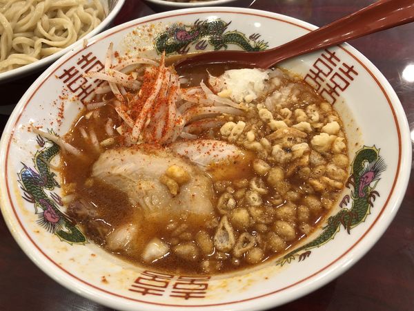 「つけ麺＋辛＋ビール」@ぶっ豚 経堂店の写真