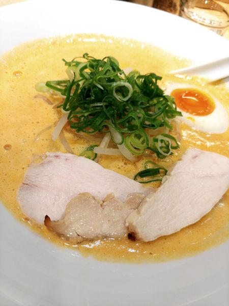 「豆乳と鶏白湯のらーめん」@くぼた製麺処の写真