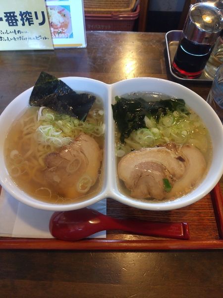 「しょうゆとしおのにこいち  ﾒﾝﾏ抜き」@ラーメン厨房 ぽれぽれの写真