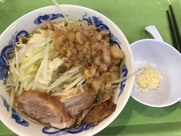 「ラーメン並+豚増し　680+100=780円」@ジャンクガレッジ フォレオ菖蒲店の写真