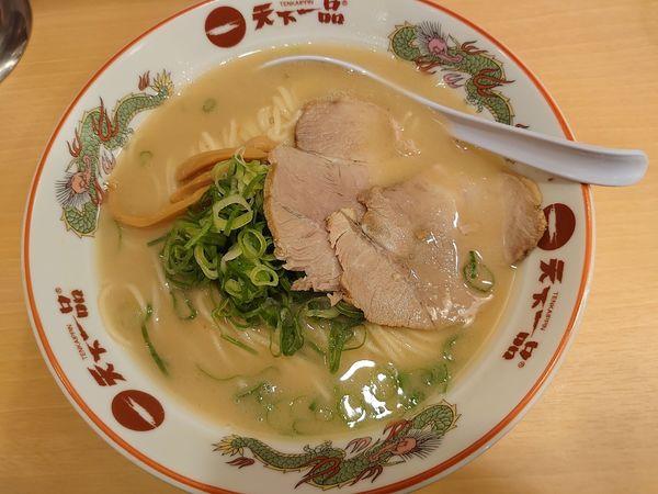 「ラーメン大　屋台の味」@天下一品 池袋西口店の写真