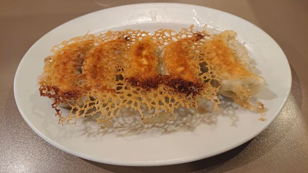 「餃子　３３０円」@東京餃子軒 溝の口店の写真