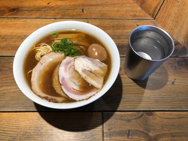 「特製醤油中華そば(大)」@松戸中華そば 富田食堂の写真