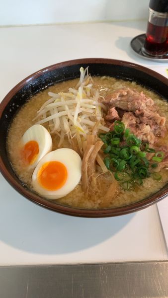 「とろ肉味噌らーめん」@ら～麺処 豪屋 加茂店の写真