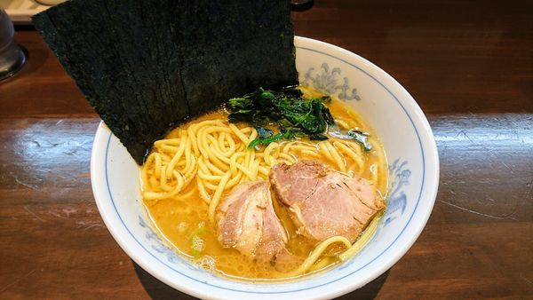 「のりラーメン(麺硬め･味濃いめ)」@横浜家系ラーメン 中島家の写真
