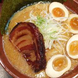 みそらーめん＋玉子