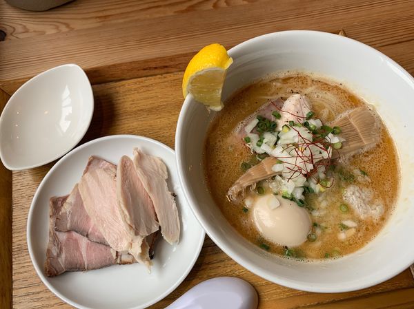 「鶏白湯そば」@中華蕎麦 はざまの写真