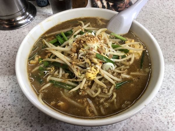 「スタミナみそらーめん大盛り　800円」@王ちゃんラーメンの写真