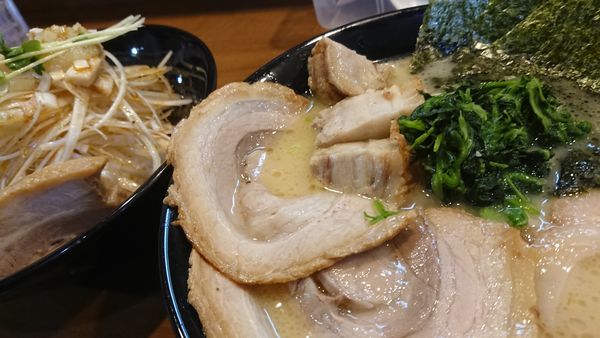 「特製チャーシュー麺」@歩家の写真