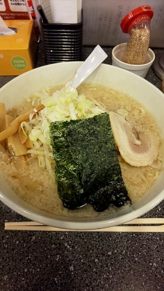 「ハッスル塩」@ハッスルラーメンホンマ 篠崎店の写真