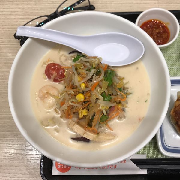 「冷やしちゃんぽん（小さいサイズ）」@リンガーハット 府中駅南口店の写真