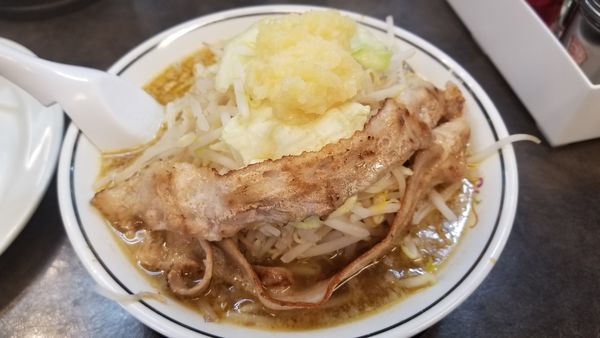 「ハル二郎　ニンニク、脂　多め」@ハルピンラーメン 松本並柳店の写真