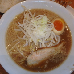 背脂らーめん 宮本 八日市場店の画像