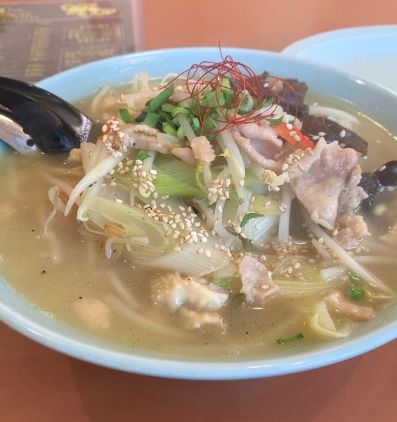 「プリプリコラーメン」@ラーメン 一本やりの写真