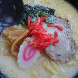 とんこつらーめん