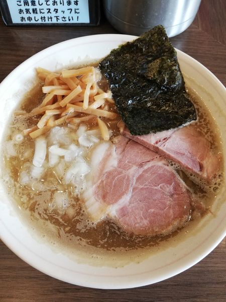 「伊吹産煮干しの中華そば」@INOSHOWの写真