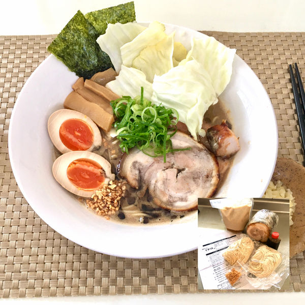 「【自宅で調理】味玉フレッシュキャベツのもっこす熊本ラーメン」@ラーメンくれはの写真