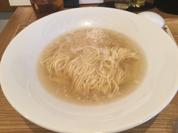 「素らーめん・白醤油《コク》(¥600)」@清湯豚骨白醤油拉麺 LABO麺の写真