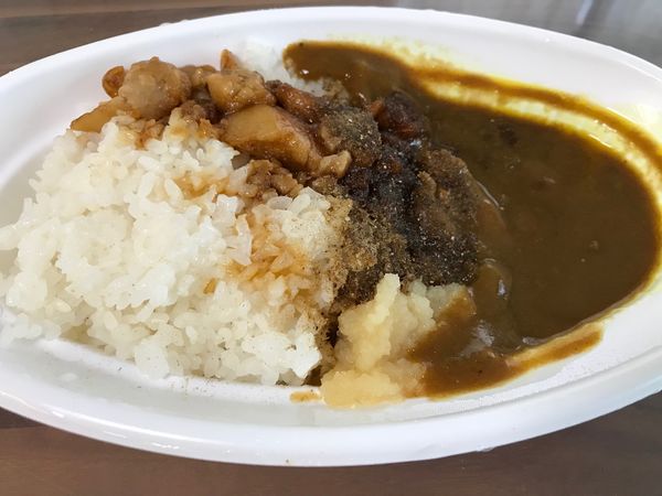 「こころの煮干出汁カレー弁当」@中華蕎麦 志の写真