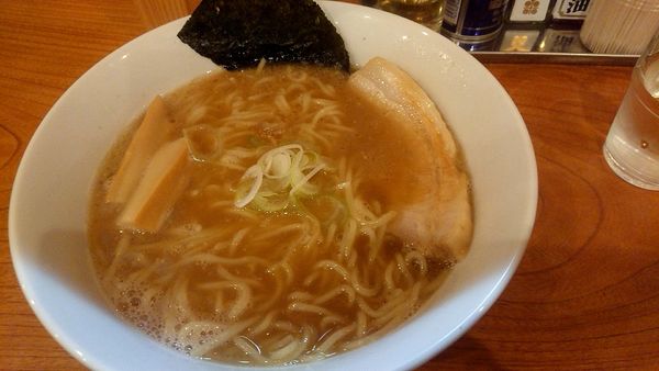 「背脂醤油ラーメン 780円」@麺処 あら井の写真