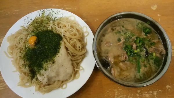 「とろろ シャバつけ麺　Ｃ」@MENYA 食い味の道有楽の写真