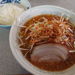 味噌ネギ味噌ガーリック950円、ライス150円