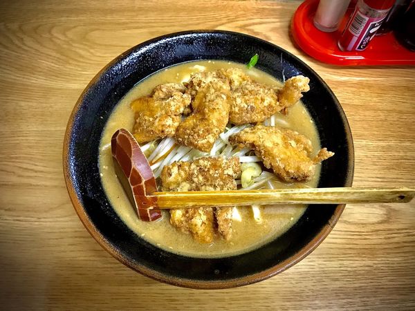 「みそ唐揚らーめん(野菜入り)」@比那屋の写真