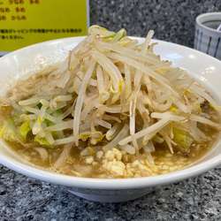 豚一枚ラーメン750円