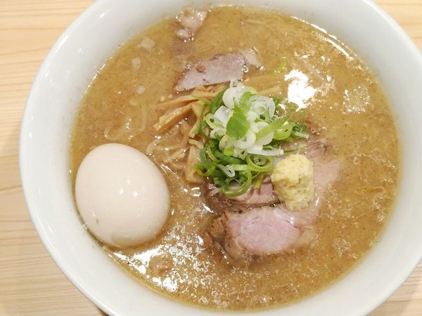 「味噌らーめん＋煮玉子」@三ん寅の写真