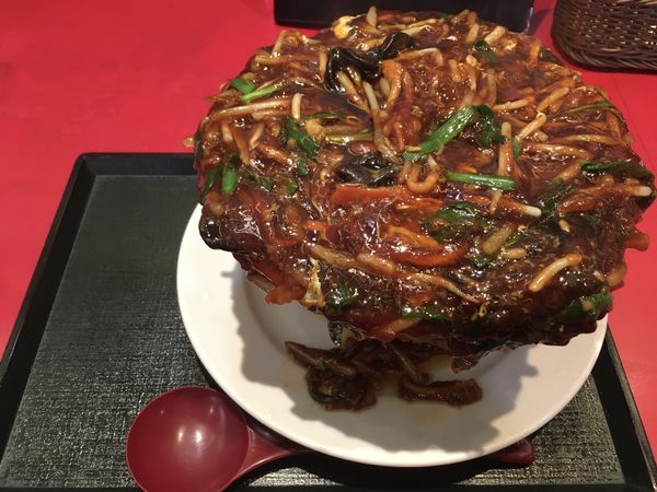 「酸辣湯麺￥935(税込)」@中華食堂 天海の写真