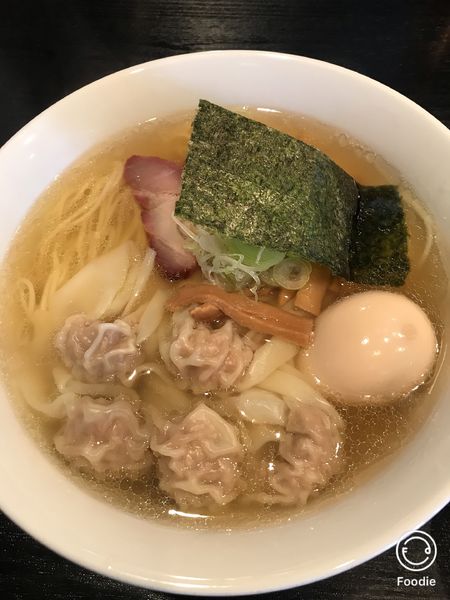 「ワンタンメン(塩)+味玉 980円+120円」@支那ソバ 小むろの写真