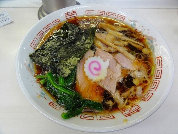 「ラーメン800円麺硬め」@青島食堂 秋葉原店の写真