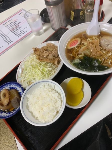 「らーめん生姜焼きセット 680円」@東京らーめん 桃源の写真