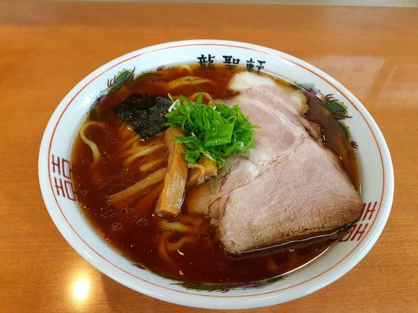 「醤油ラーメン大」@龍聖軒の写真