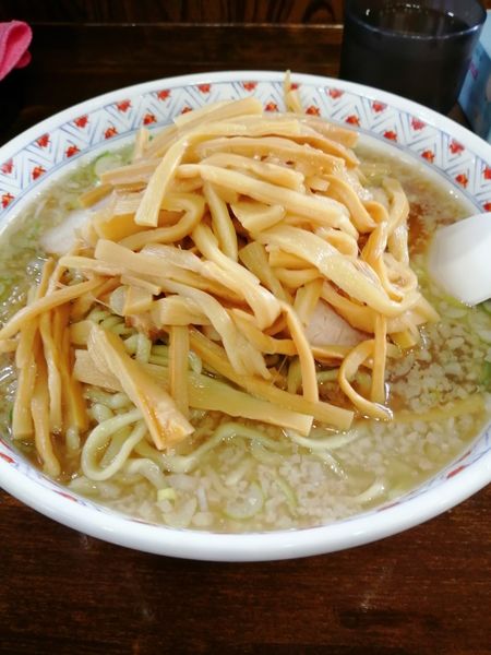 「ラーメン　大盛　チャーシュー　メンマ」@関屋 福来亭の写真