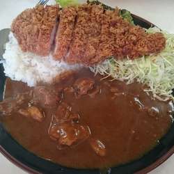 極上ロースカツカレー（1,900円）